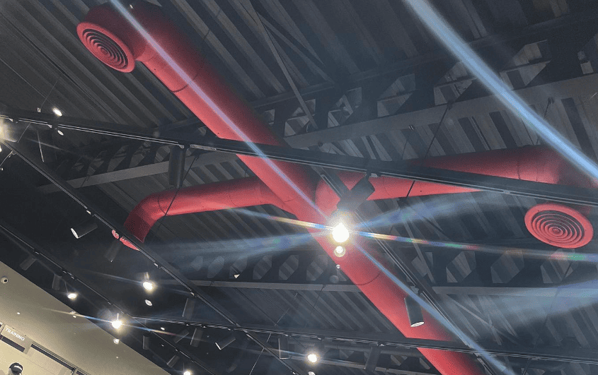 Sistema de AC en un espacio comercial